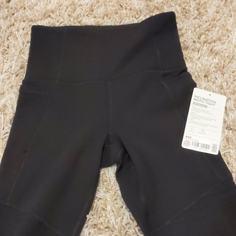 NWT Athleta Inclination Moto Tight - Picture 9 of 10